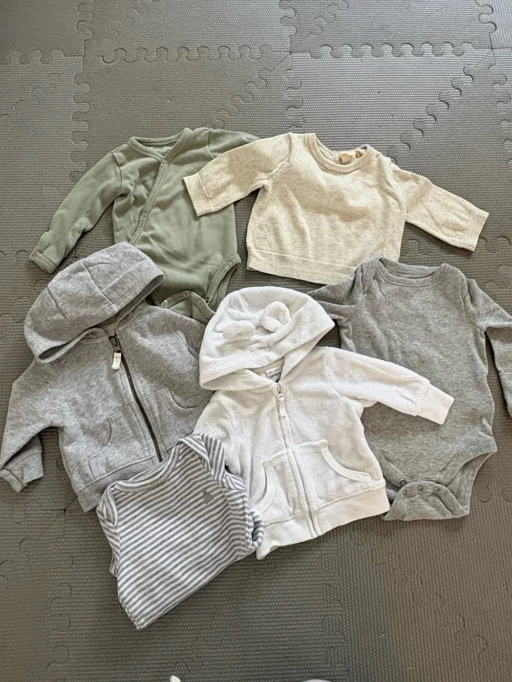 Baby neutral cozy bundle